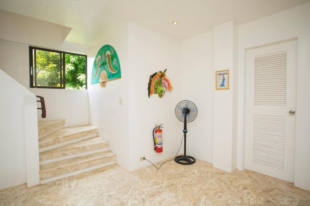Franky Villa Balabag  Exterior photo